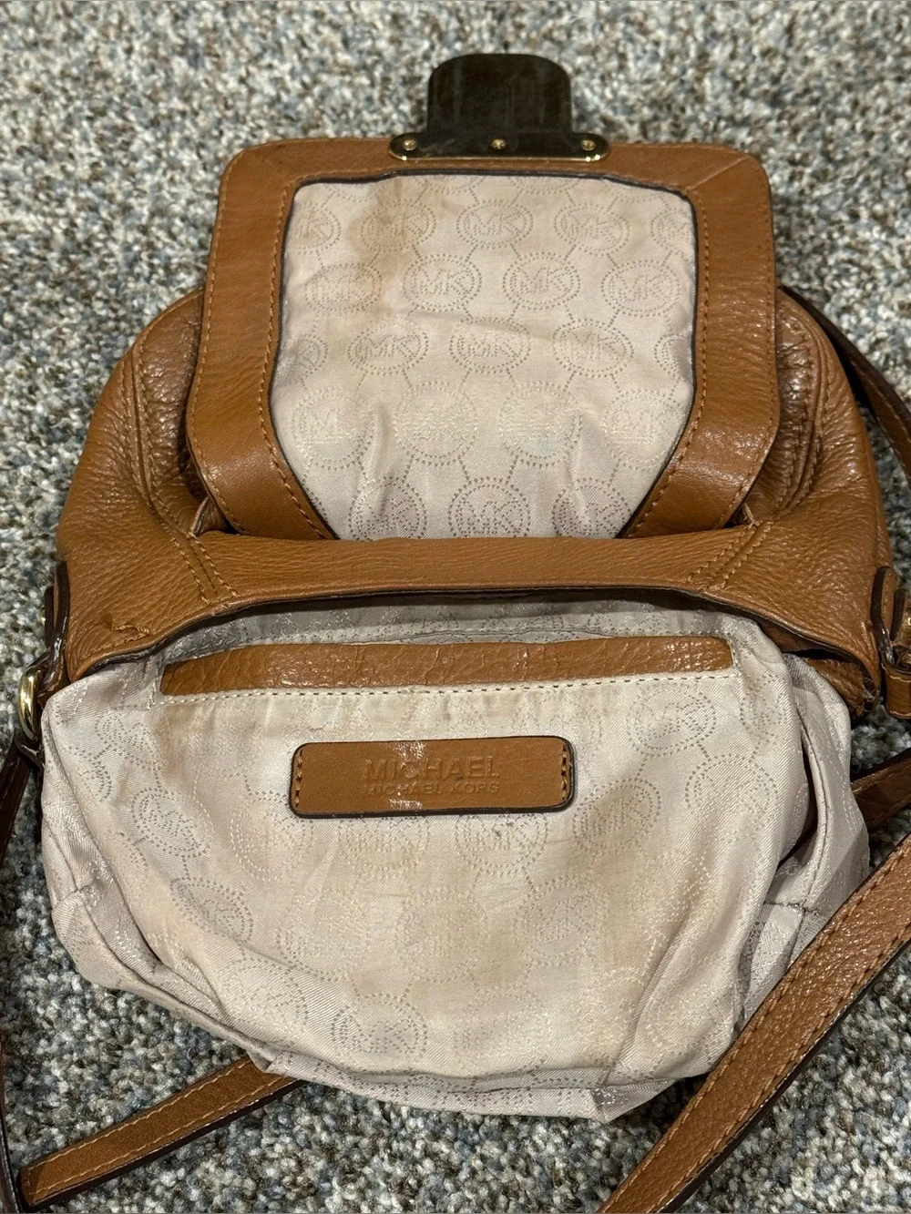 Michael Kors Charlton Brown Leather Crossbody with Gold-Tone Lock (8”x5”) used